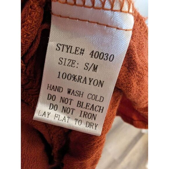 Vestique Orange Crop Top with Flared Bottom Women's Small/Medium - Picture 4 of 5